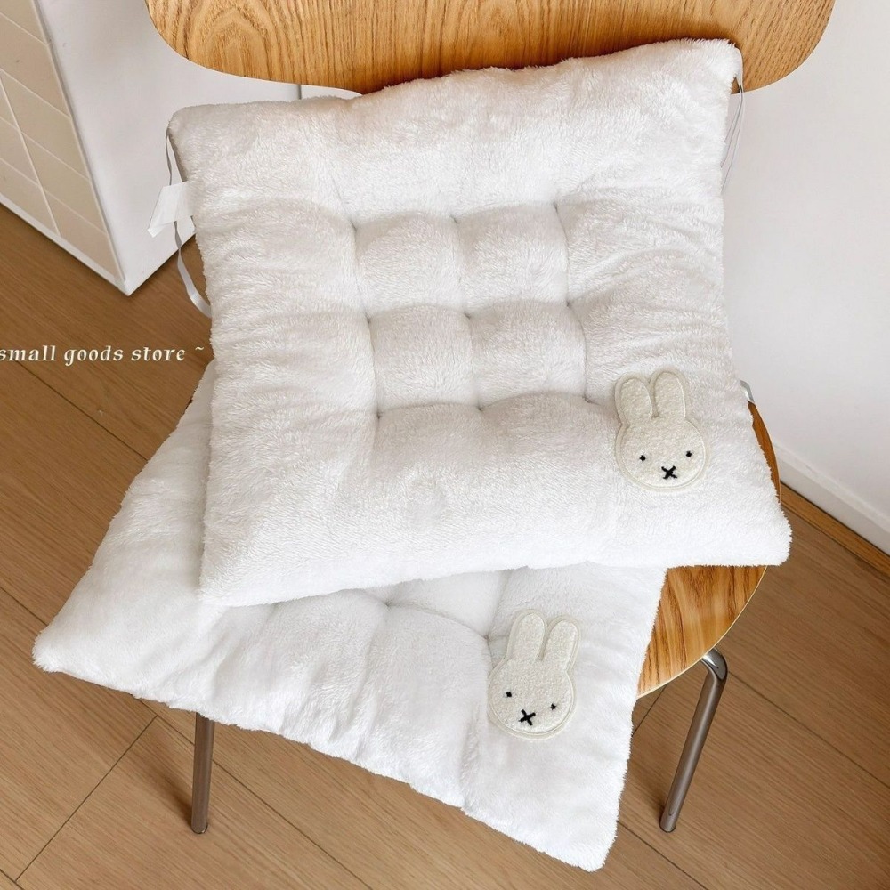 ミッフィーウサギの厚みのあるシートクッションかわいいオフィス - Home Office Sofa のレビューと価格